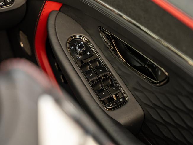 BENTLEY Continental GTC Photo 39