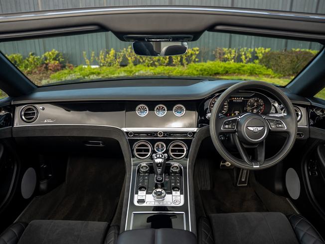 BENTLEY Continental Photo 14