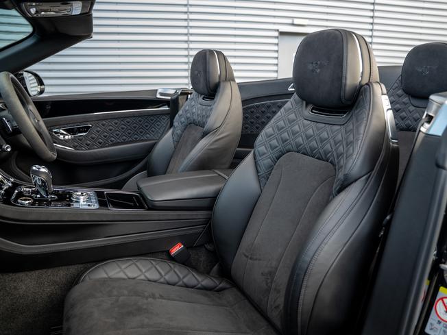 BENTLEY Continental Photo 22