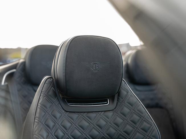 BENTLEY Continental Photo 23