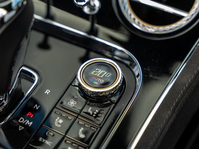 BENTLEY Continental Photo 28