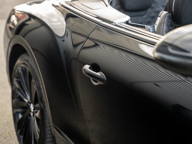 BENTLEY Continental Photo 35