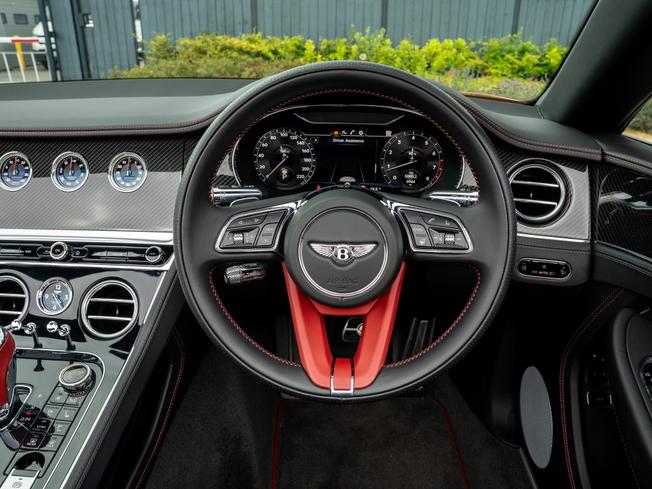 BENTLEY Continental Photo 19