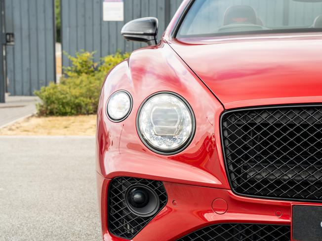 BENTLEY Continental Photo 43