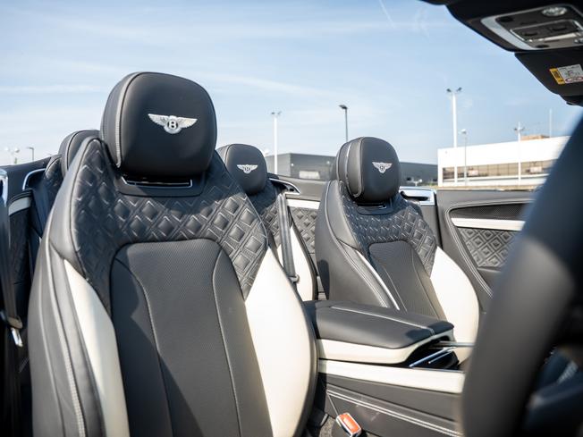 BENTLEY Continental Photo 21