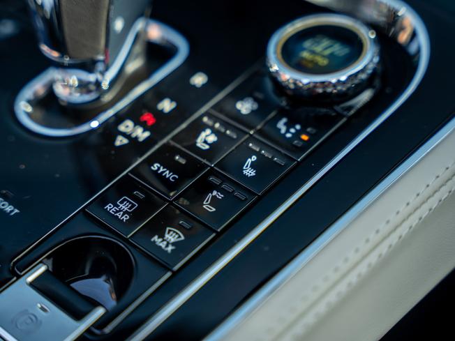 BENTLEY Continental Photo 27