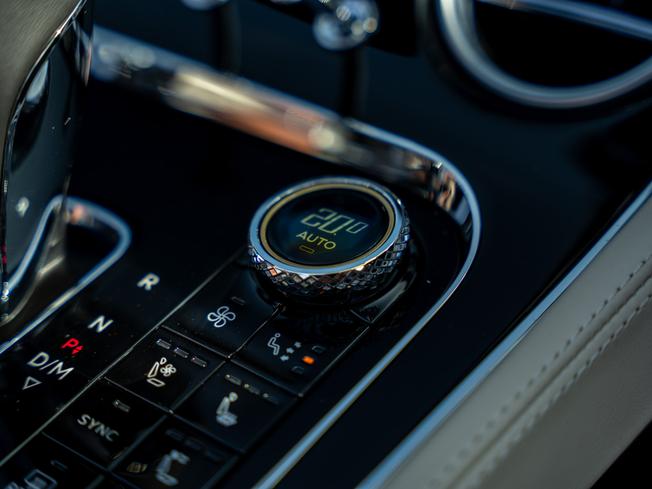 BENTLEY Continental Photo 28