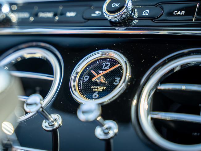 BENTLEY Continental Photo 30