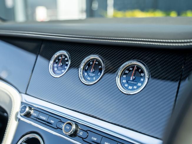 BENTLEY Continental Photo 31