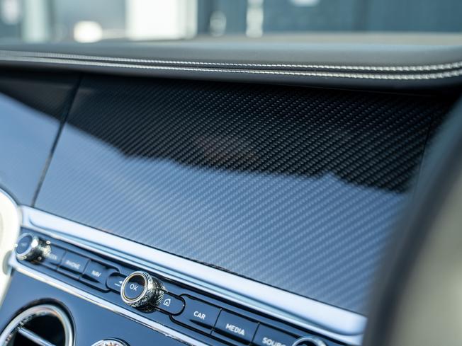 BENTLEY Continental Photo 37