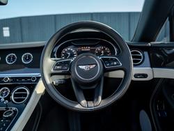 BENTLEY Continental Photo 4