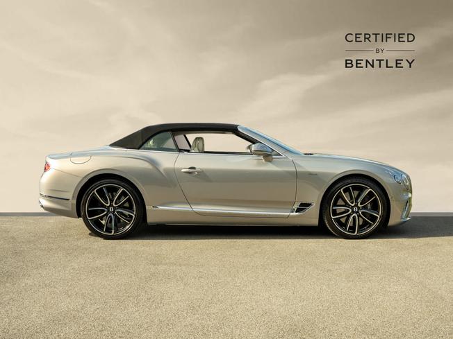 BENTLEY Continental GTC Photo 16