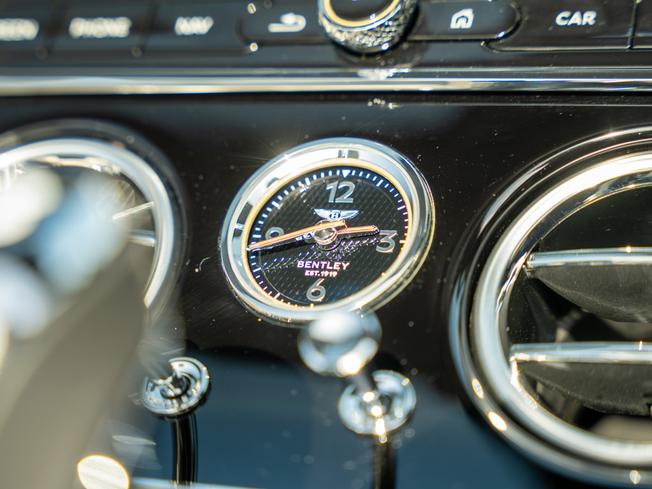 BENTLEY Continental GTC Photo 27