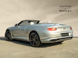 BENTLEY Continental GTC Photo 3