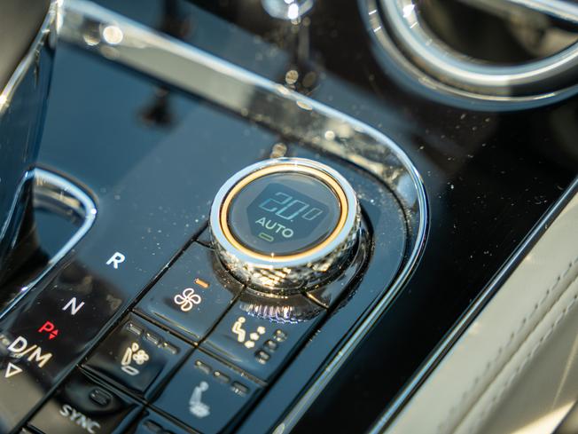 BENTLEY Continental GTC Photo 30