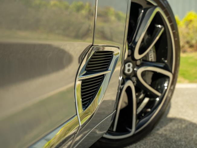 BENTLEY Continental GTC Photo 35