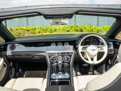 BENTLEY Continental Photo 4