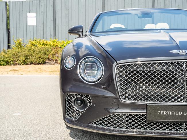 BENTLEY Continental Photo 43