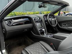 BENTLEY Continental Photo 2
