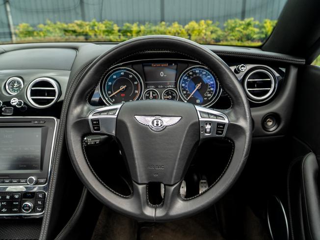 BENTLEY Continental Photo 22