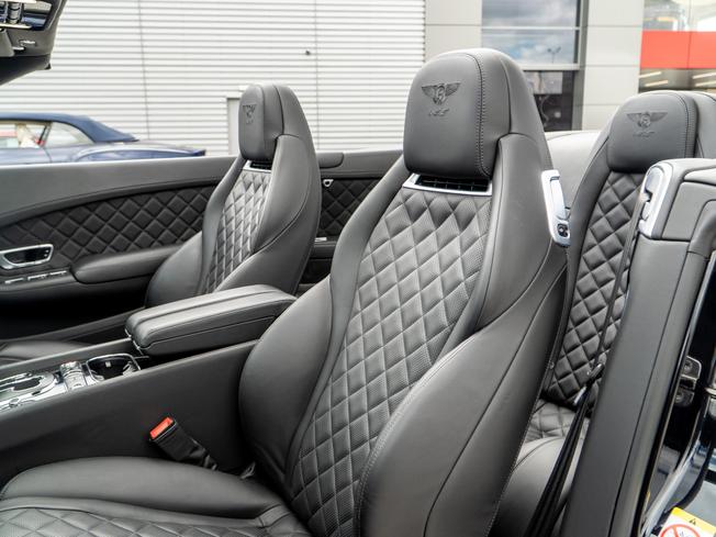 BENTLEY Continental Photo 24