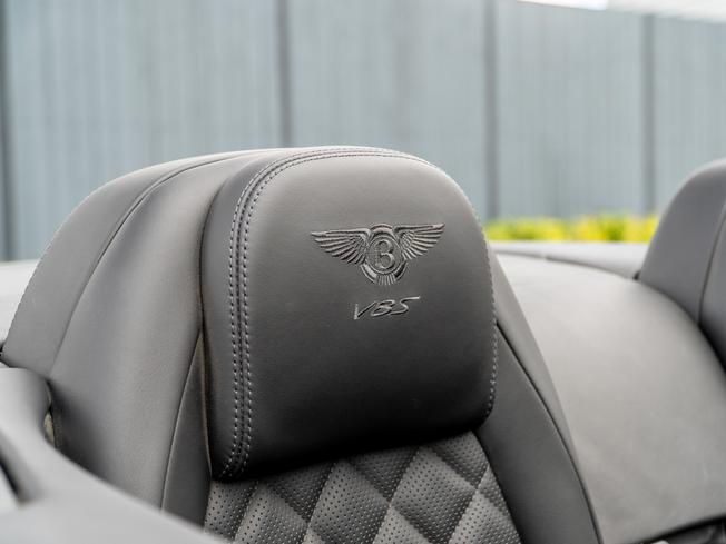 BENTLEY Continental Photo 29