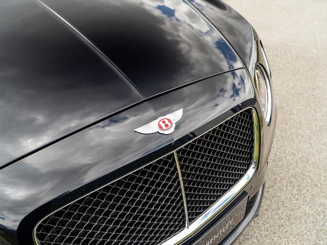 BENTLEY Continental Photo 38