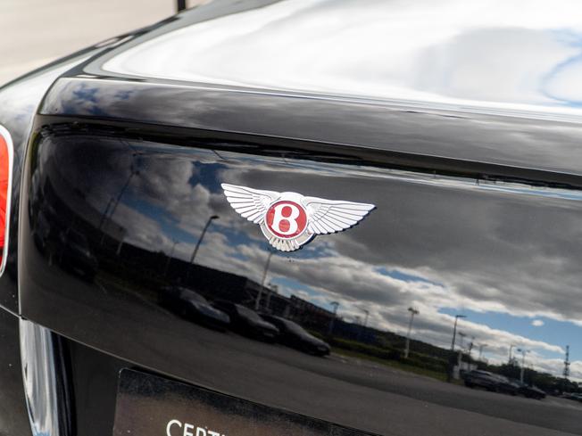 BENTLEY Continental Photo 8