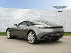 ASTON MARTIN DB11 Photo 2