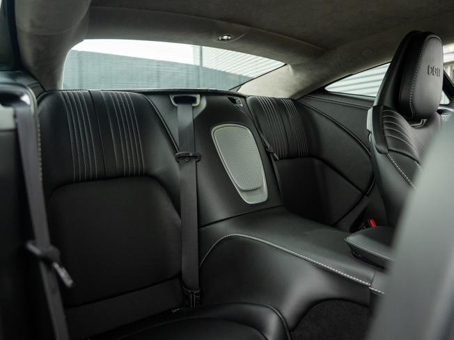 ASTON MARTIN DB11 Photo 30