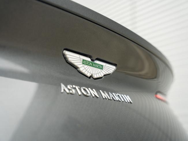ASTON MARTIN DB11 Photo 43