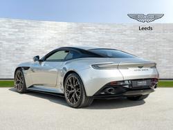 ASTON MARTIN Db12 Photo 2