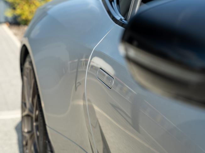 ASTON MARTIN Db12 Photo 33