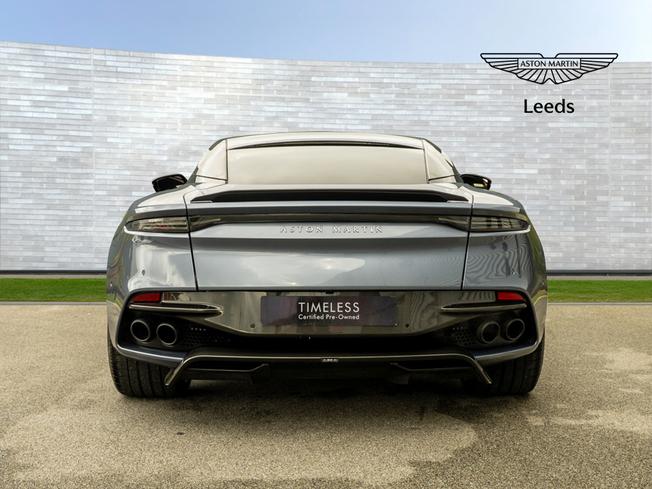 ASTON MARTIN DBS Photo 36