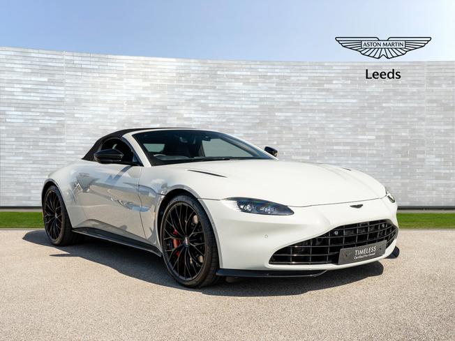 ASTON MARTIN Vantage Photo 41