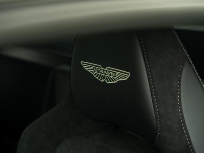 ASTON MARTIN V8vancoupe Photo 28