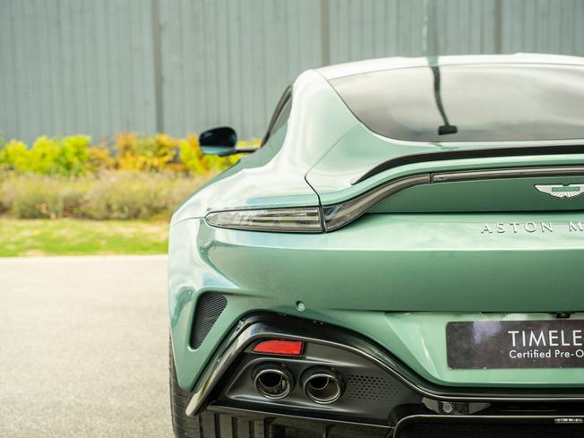 ASTON MARTIN V8vancoupe Photo 31