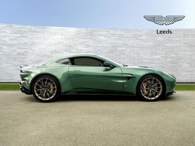 ASTON MARTIN V8vancoupe Photo 34