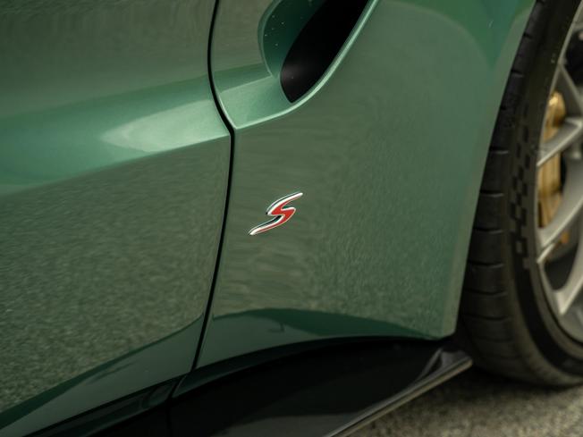 ASTON MARTIN V8vancoupe Photo 35