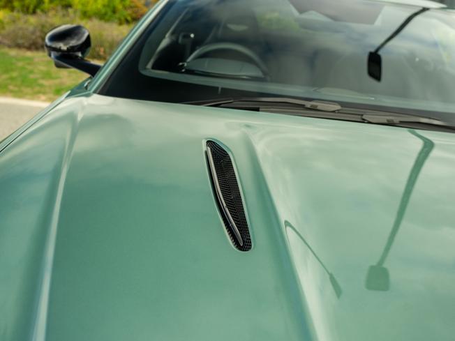 ASTON MARTIN V8vancoupe Photo 39