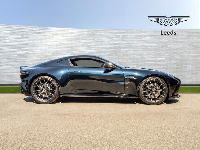 ASTON MARTIN V8vancoupe Photo 31