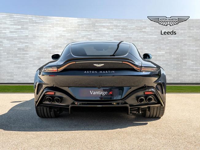 ASTON MARTIN V8vancoupe Photo 34