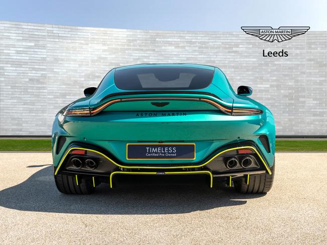 ASTON MARTIN Vantage Photo 34