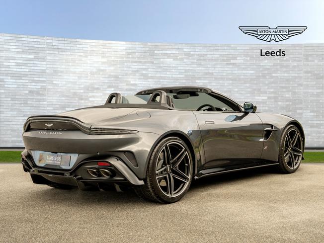 ASTON MARTIN Vantage S Roadster Photo 14