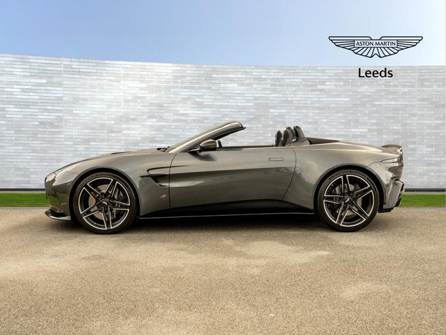 ASTON MARTIN Vantage S Roadster Photo 16