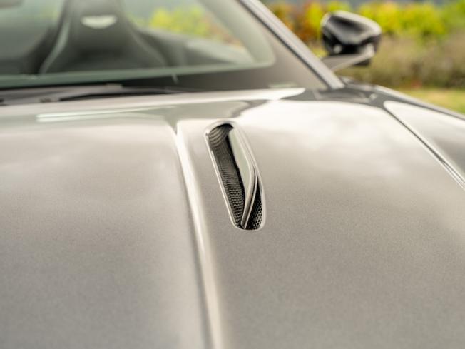 ASTON MARTIN Vantage S Roadster Photo 37