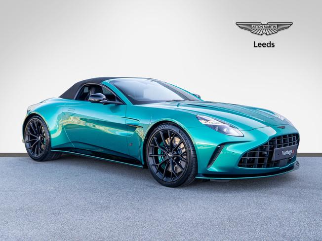 ASTON MARTIN Vantage Photo 33