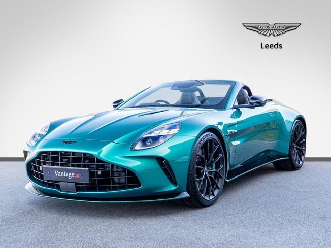 ASTON MARTIN Vantage Photo 34