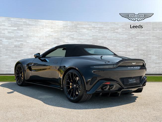 ASTON MARTIN V8vanroadster Photo 16