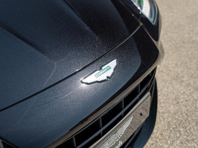 ASTON MARTIN V8vanroadster Photo 40